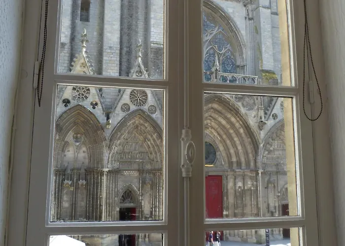 In Near D-day Beaches Apartment